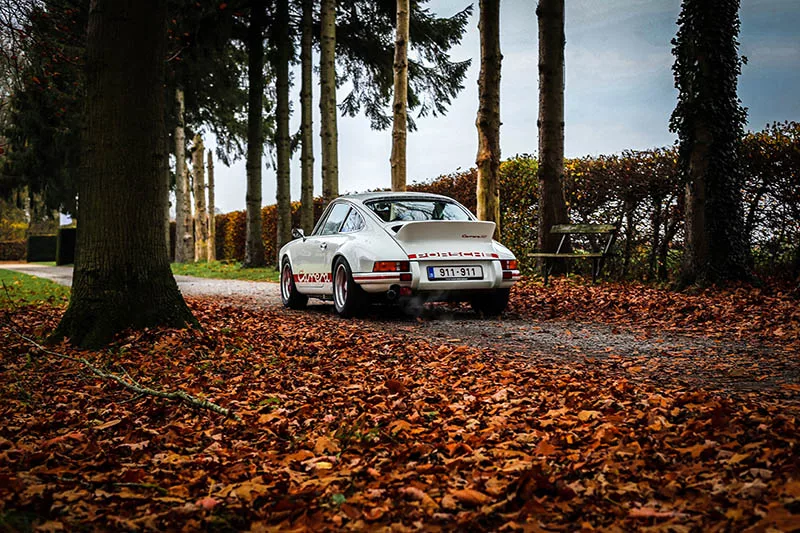 Photographie Porsche Carrera RS sur route, tirage art automobile edition limitee