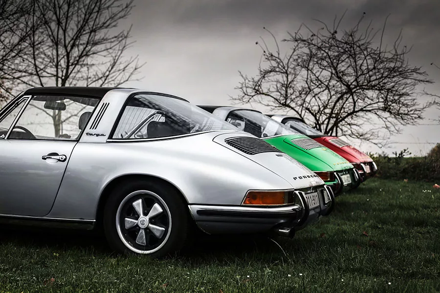 Photographie collection vieilles Porsche Targa, tirage art automobile edition limitee
