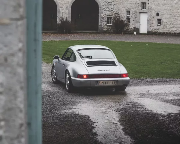 Photographie Porsche Carrera 4 Photographie Porsche Carrera 4 sur route, tirage art automobile edition limitee