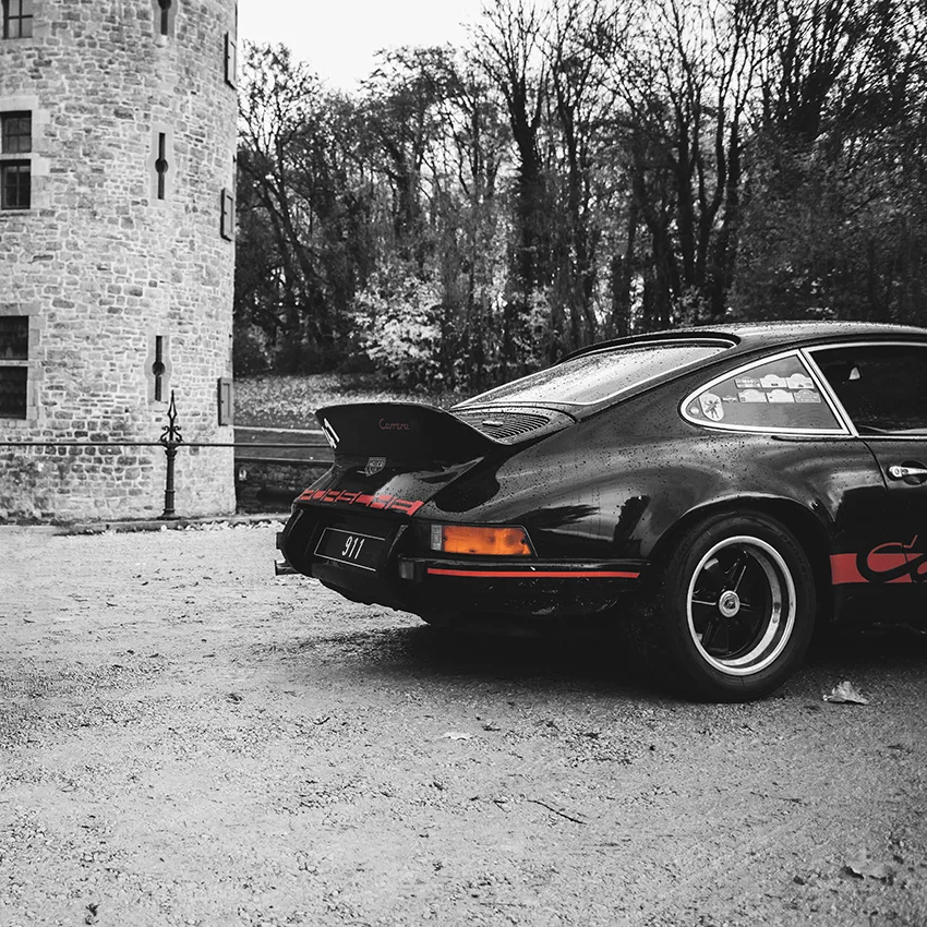 Photographie vieille Porsche Carrera RS patinee, tirage art automobile edition limitee