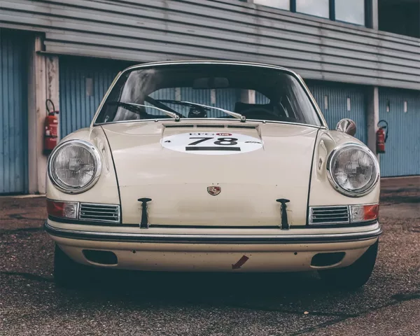 Square White 911 - Small Photographie Porsche 911 Classique Blanche