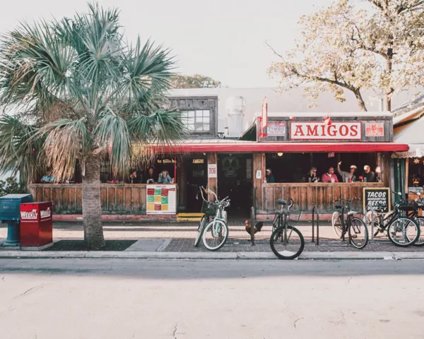 PHOTOGRAPHIE “AMIGOS” KEY WEST, FLORIDE PHOTOGRAPHIE “AMIGOS” KEY WEST, FLORIDE