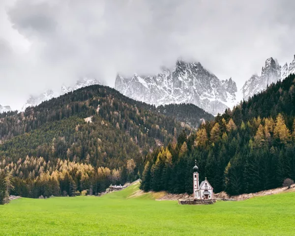 PHOTOGRAPHIE SAN GIOVANNI CHURCH DOLOMITES photographie eglise San Giovanni Dolomites tirage art edition limitee