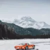 Photographie bizzarrini 5300 gt à la montagne Photographie bizzarrini 5300 gt à la montagne