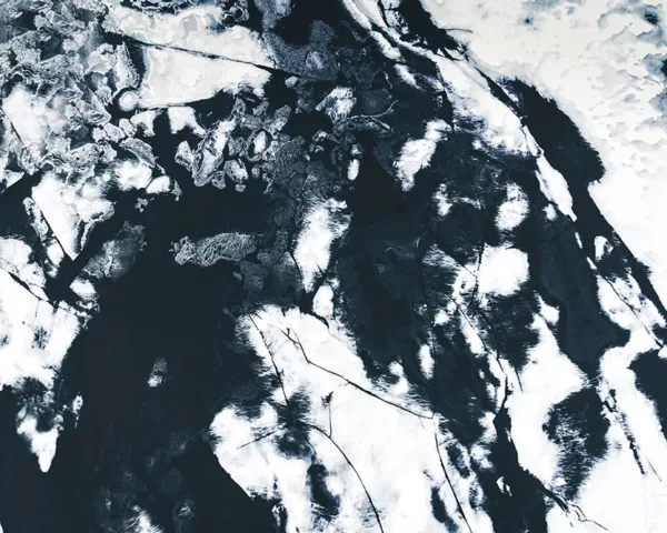 The Icy Lake - Norway photographie paysage nordique Frozen Lake Norvège tirage art