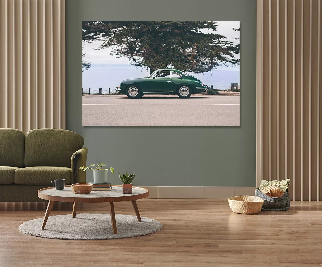Photographie Porsche 356 sur une route côtière en bord de mer, tirage fine art edition limitee.