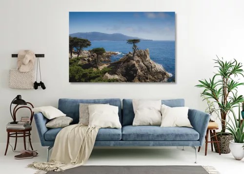 Mock up wall in steel blue modern interior background, living ro Photographie artistique du Lone Cypress à Pebble Beach, cyprès solitaire perché sur une falaise surplombant l'océan Pacifique le long de la 17-Mile Drive en Californie