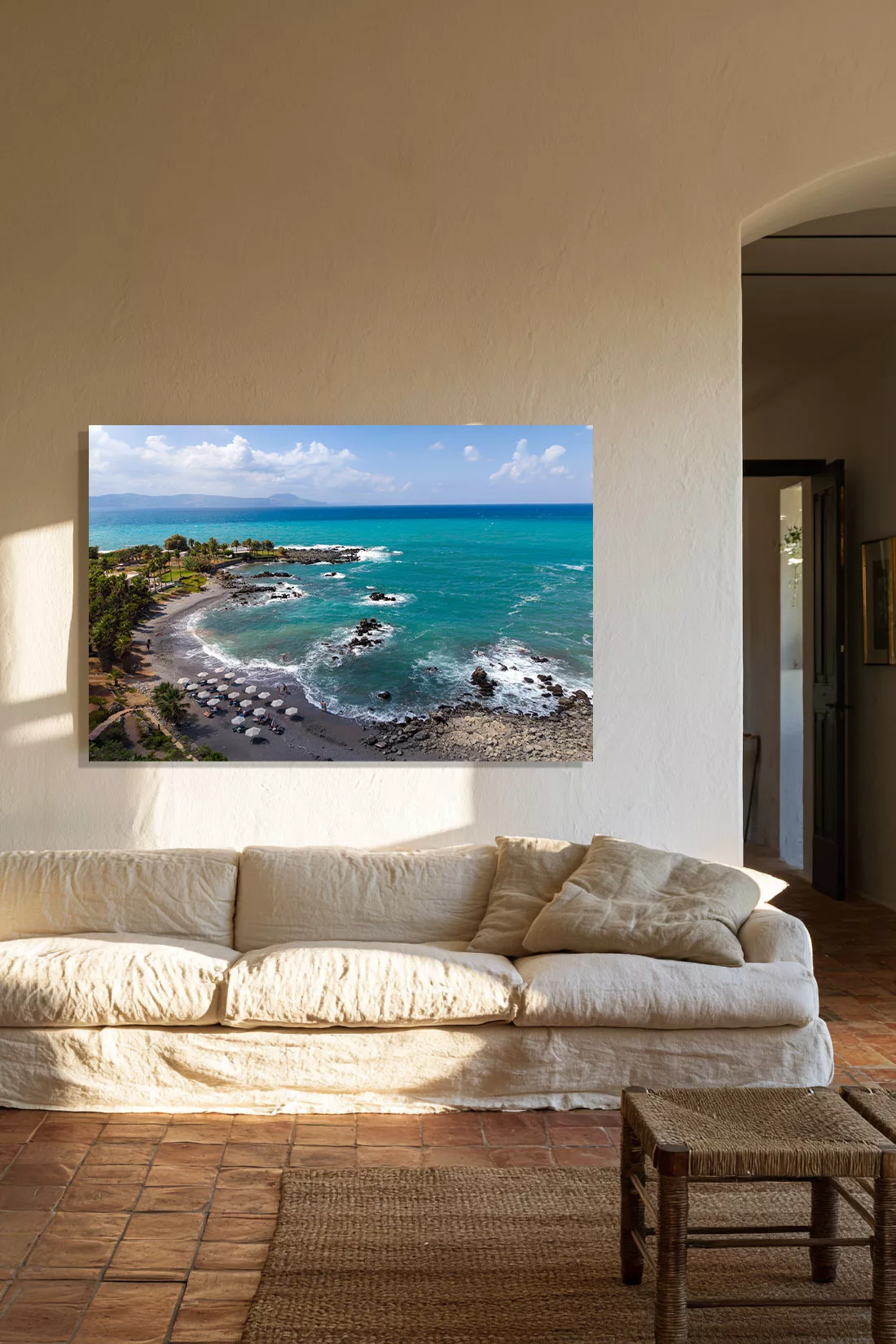 Crète en Grèce — Baie Turquoise et Rochers Volcaniques — photographie d’art dans un salon