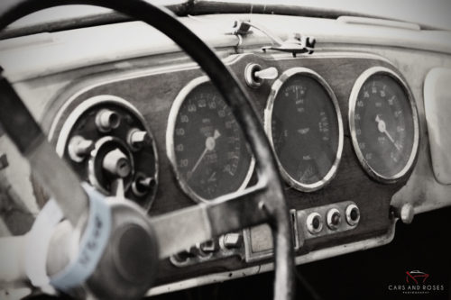 ASTON MARTIN DB2 INTERIOR IN RUIN