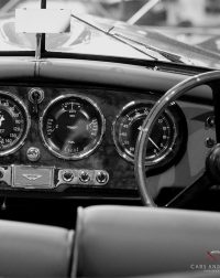 ASTON MARTIN DB2 INTERIOR SQUARE VERSION
