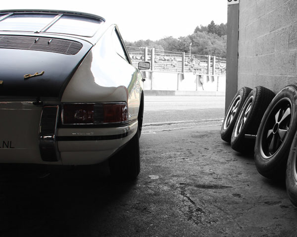 Classic 911 Porsche and Tires