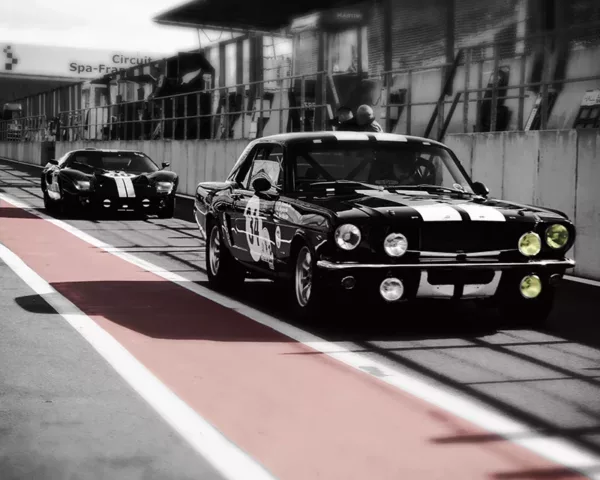 Muscle Cars Duet - GT40 & Mustang #15 Prints photo ford mustang gt40 voiture américaine art tirage edition limitee