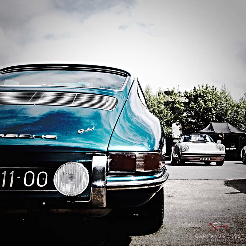 Old Porsche 911 (901) Duet