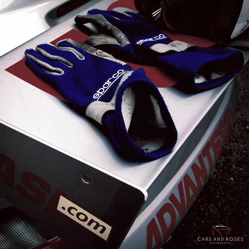 photo gants pilote aileron automobile art tirage edition limitee