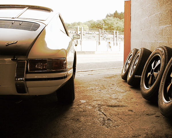 Porsche 911 Back and Wheels