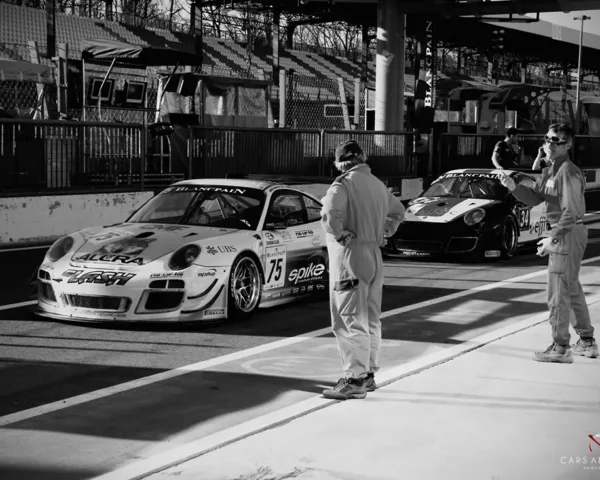 Porsche 911 GT3 DUET #06 Black and White Prints photo noir et blanc duo porsche gt3-r tirage art automobile edition limitee