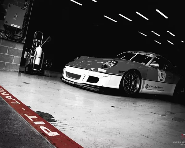 Porsche GT3 Cup Pit Lane - Colour Prints art Porsche impression limitee qualite museale tableau