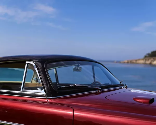 Tableau Photo Voiture devant la Mer photo voiture ancienne devant ocean art tirage edition limitee