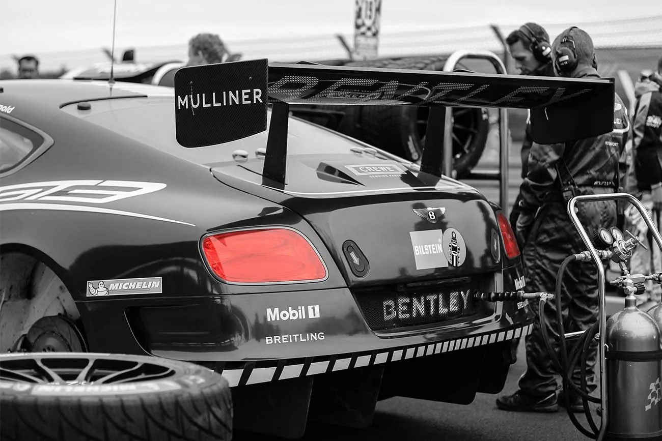 Tableau de voiture de course - Cars and Roses Bentley tableau bentley gt3 voiture course art tirage edition limitee
